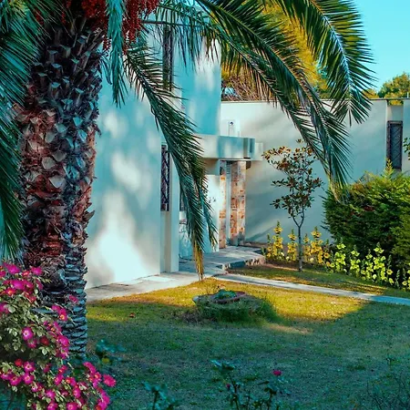 Christina Sani Villa Sani (Chalkidiki)